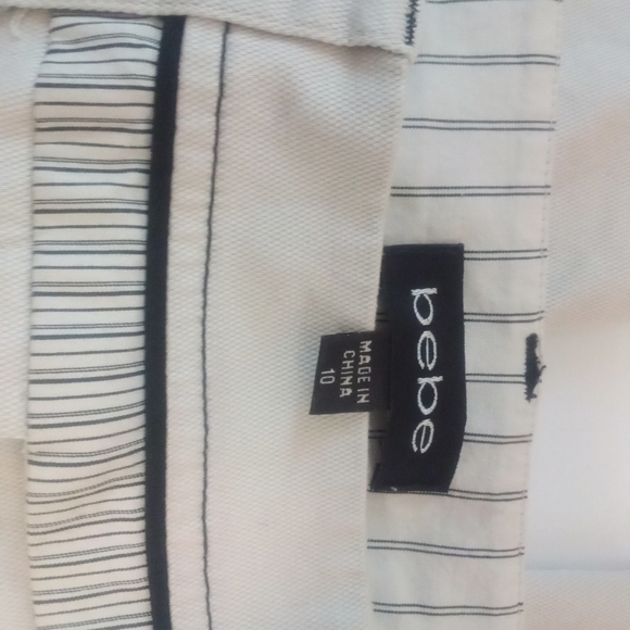 Bebe Capri Pants, Size 10, Khaki - Picture 4 of 4